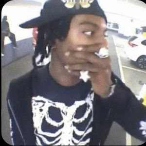 Meet your Posher, Chloe